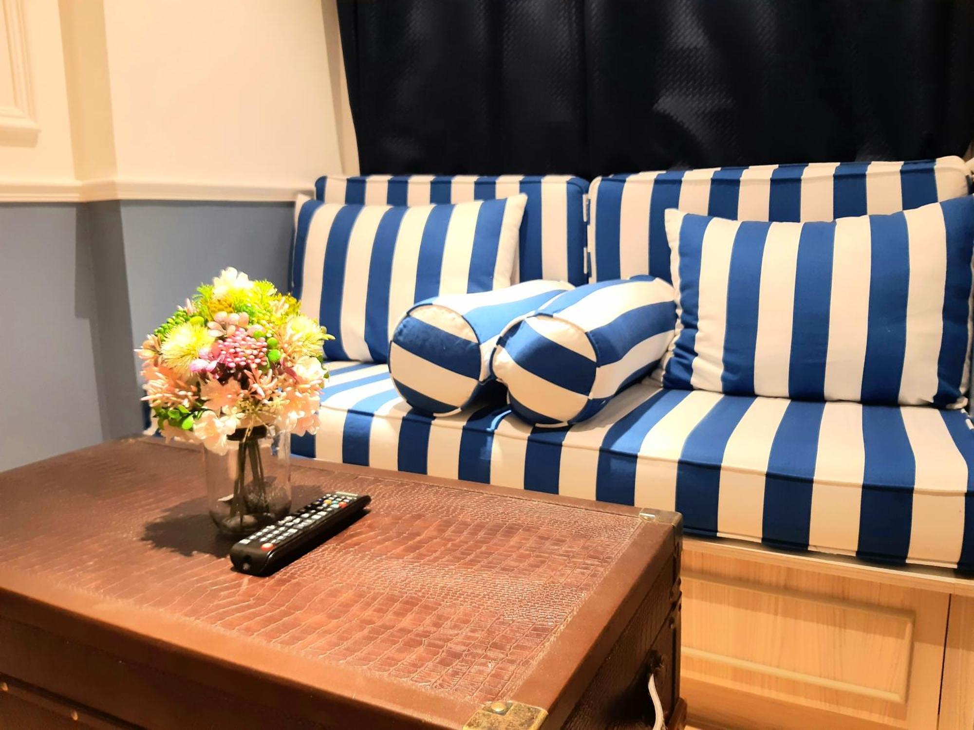 Seven Seas Cote D'Azur Resort Jomtien Na Chom Thian Room photo